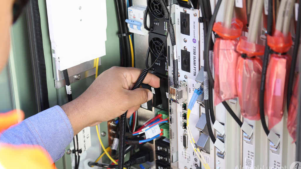 GROWTH: Businesses have embraced the National Broadband Network which is fast opening up new markets of trade. GROWTH: Businesses have embraced the National Broadband Network which is fast opening up new markets of trade.